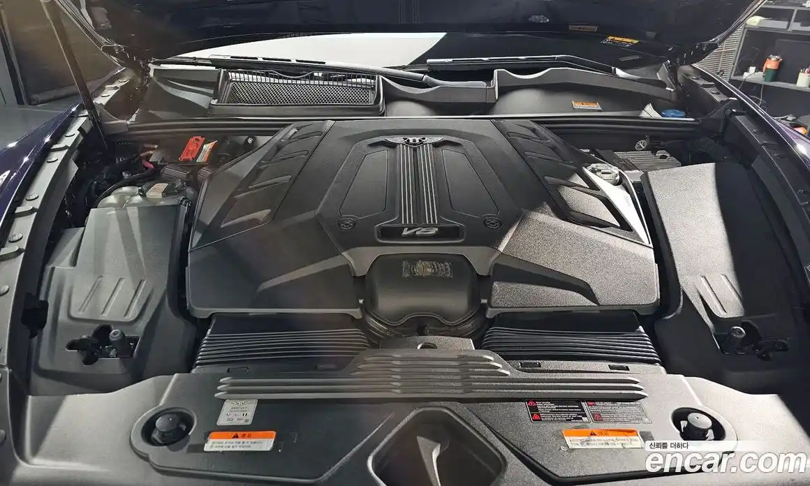 Bentley Bentayga 2022 4.0 гидро в Москве № 256684, фото 5