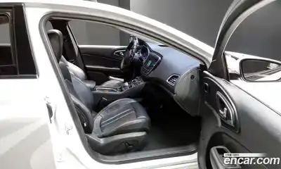 Chrysler 200 2015 2.4 гидро в Москве № 256782, миниатюра 11