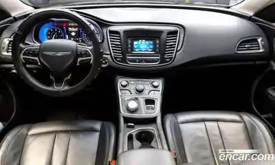 Chrysler 200 2015 2.4 гидро в Москве № 256782, миниатюра 7