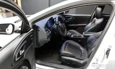 Chrysler 200 2015 2.4 гидро в Москве № 256782, миниатюра 10