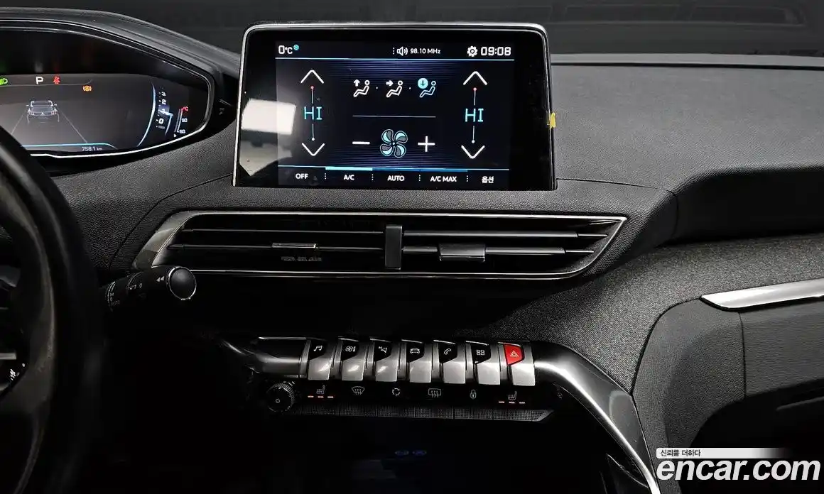 Peugeot 3008 2019 1.5 гидро в Москве № 257972, фото 16