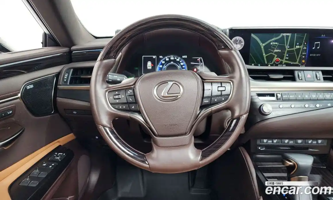 Lexus ES 2021 2.5 гидро в Москве № 275601, фото 13