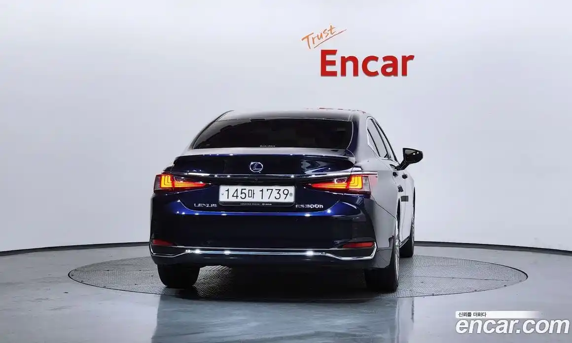 Lexus ES 2021 2.5 гидро в Москве № 275601, фото 4