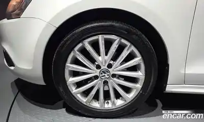 Volkswagen Jetta 2014 1.6 гидро в Москве № 277075, миниатюра 5