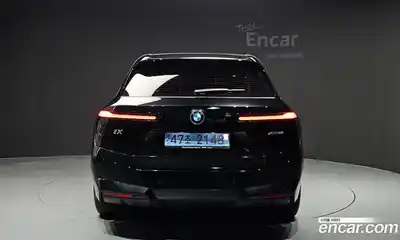 BMW iX 2023 0.3 гидро в Москве № 280039, миниатюра 4