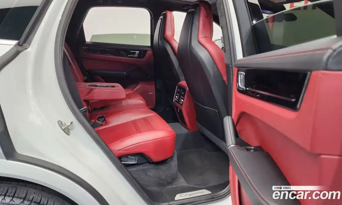 Porsche Cayenne 2019 3.0 гидро в Москве № 294142, фото 12
