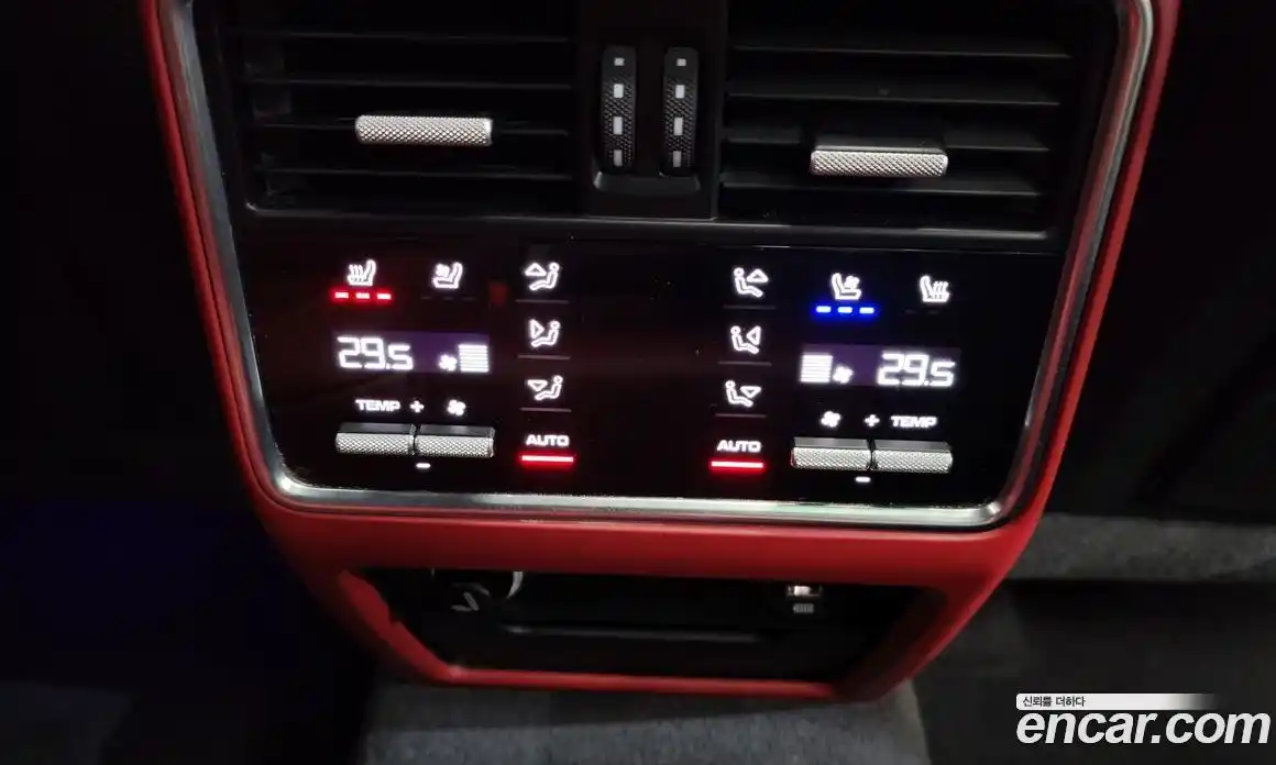 Porsche Cayenne 2019 3.0 гидро в Москве № 294142, фото 18