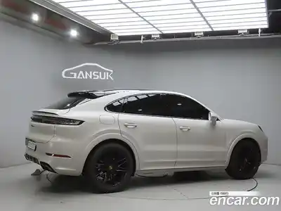Porsche Cayenne 2024 3.0 гидро в Москве № 297343, миниатюра 4