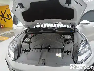 Porsche Cayenne 2024 3.0 гидро в Москве № 297343, миниатюра 8