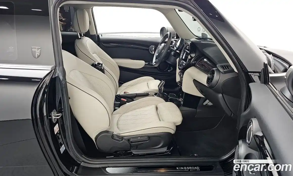 Mini Cooper 2020 2.0 гидро в Москве № 299394, фото 11