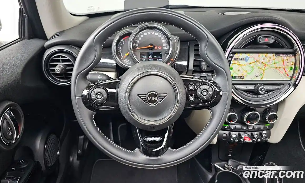 Mini Cooper 2020 2.0 гидро в Москве № 299394, фото 13