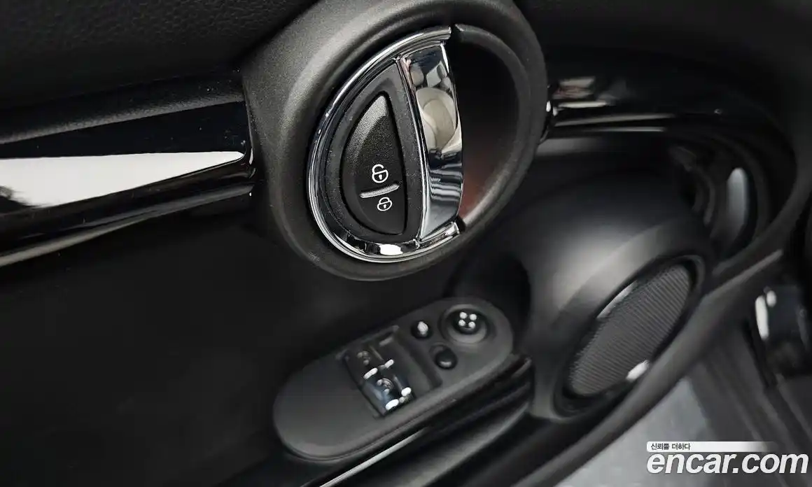 Mini Cooper 2020 2.0 гидро в Москве № 299394, фото 16