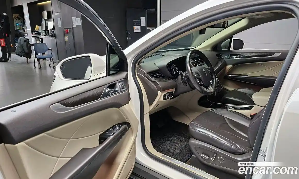 Lincoln MKC 2019 2.0 гидро в Москве № 304119, фото 11