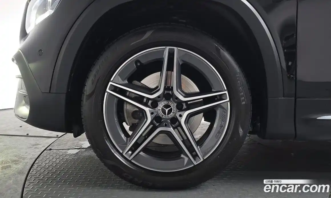 Mercedes-Benz GLB-Class 2022 2.0 гидро в Москве № 309229, фото 4
