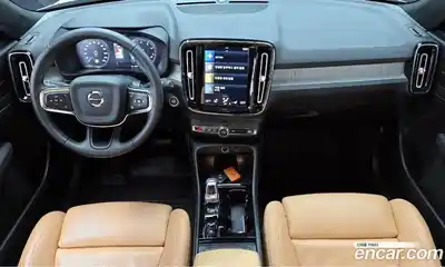 Volvo XC40 2021 2.0 гидро в Москве № 312647, миниатюра 7