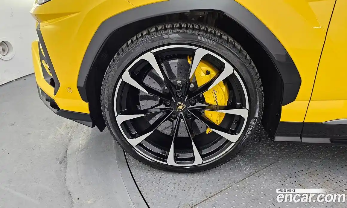 Lamborghini Urus 2020 4.0 гидро в Москве № 320833, фото 5