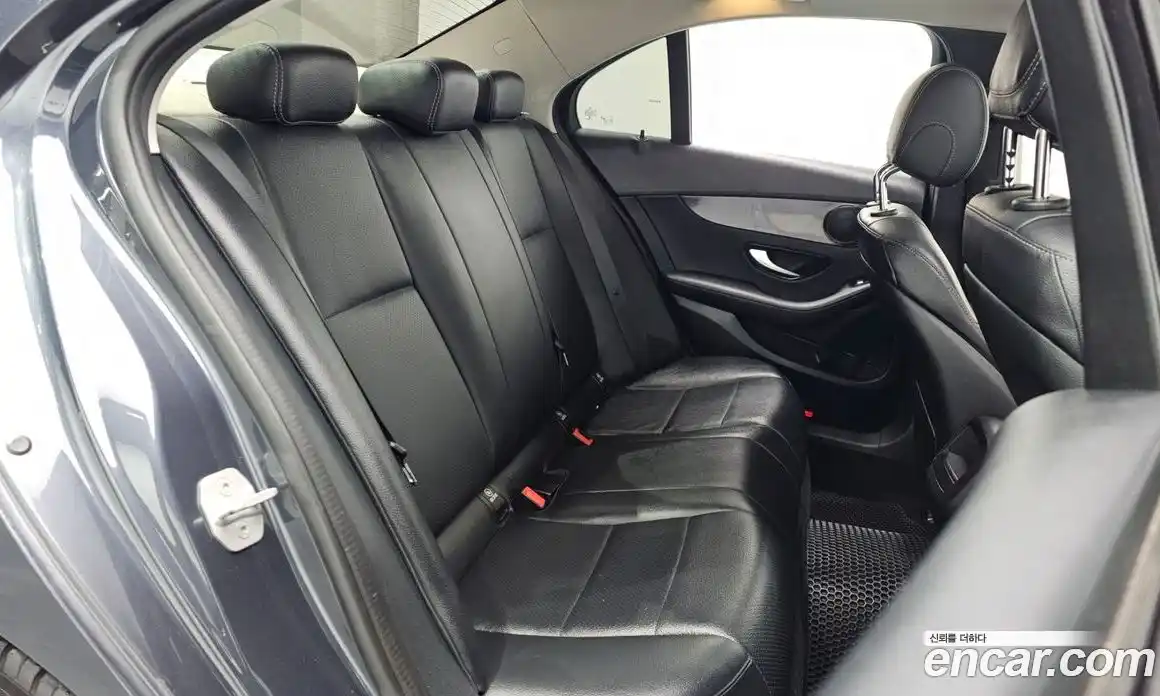Mercedes-Benz C-Class 2016 1.6 гидро в Москве № 324906, фото 12