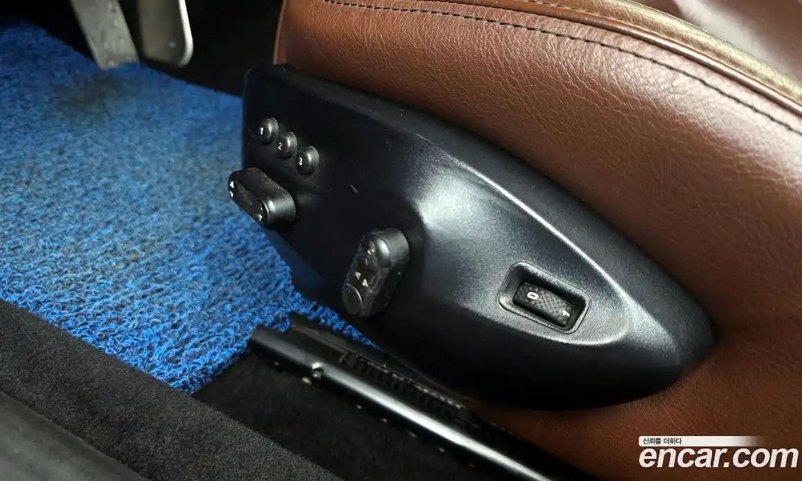 Maserati GranTurismo 2009 4.7 гидро в Москве № 331106, фото 19