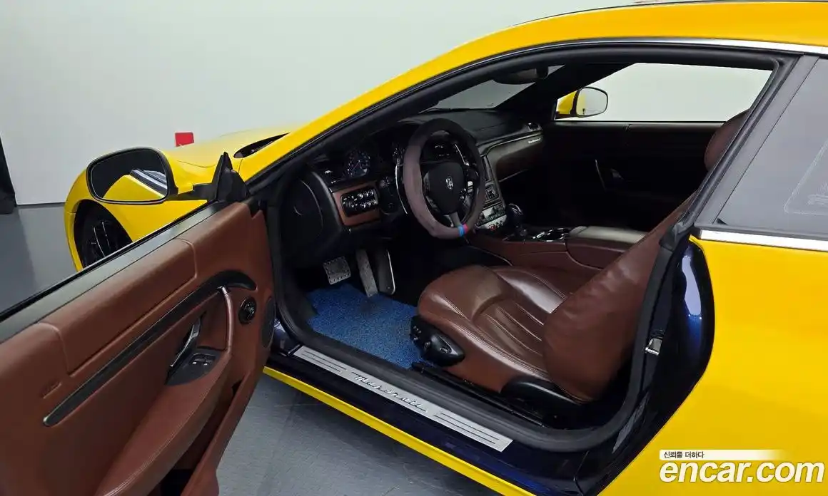 Maserati GranTurismo 2009 4.7 гидро в Москве № 331106, фото 10