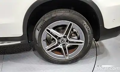 Mercedes-Benz GLC-Class 2023 2.0 гидро в Москве № 338179, миниатюра 5