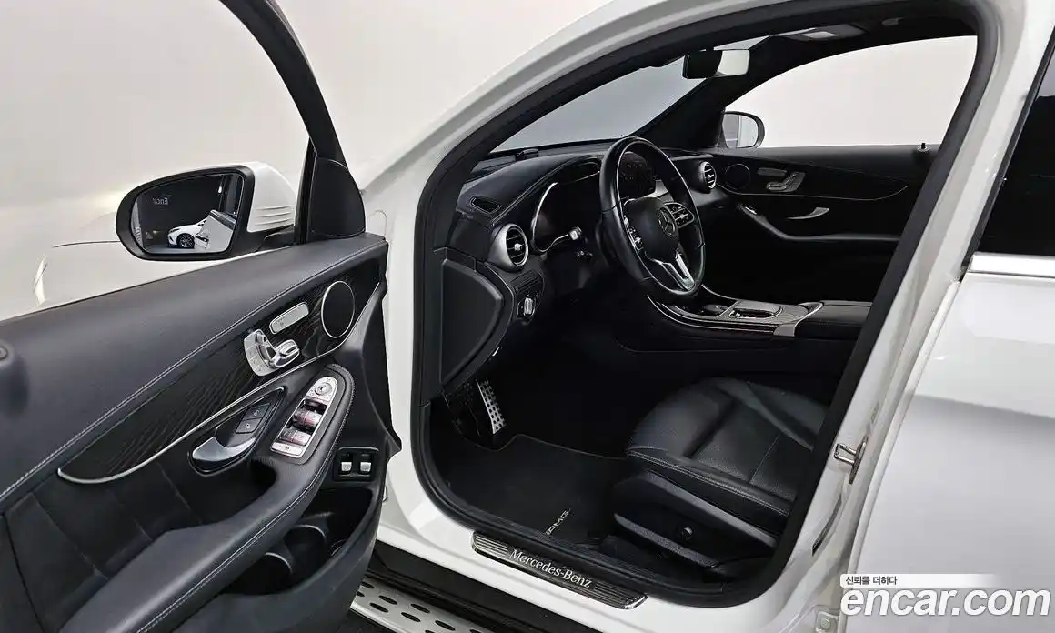 Mercedes-Benz GLC-Class 2023 2.0 гидро в Москве № 338179, фото 10