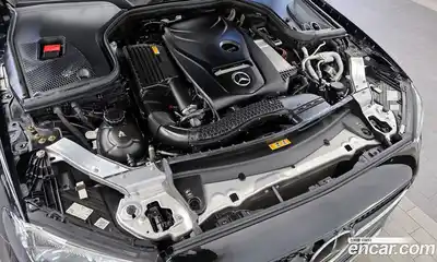 Mercedes-Benz E-Class 2022 2.0 гидро, миниатюра 6