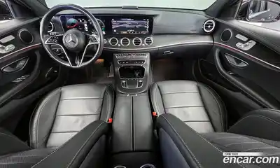 Mercedes-Benz E-Class 2022 2.0 гидро, миниатюра 7