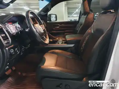 Dodge Ram Pick Up 2020 5.7 гидро в Москве № 368540, миниатюра 10