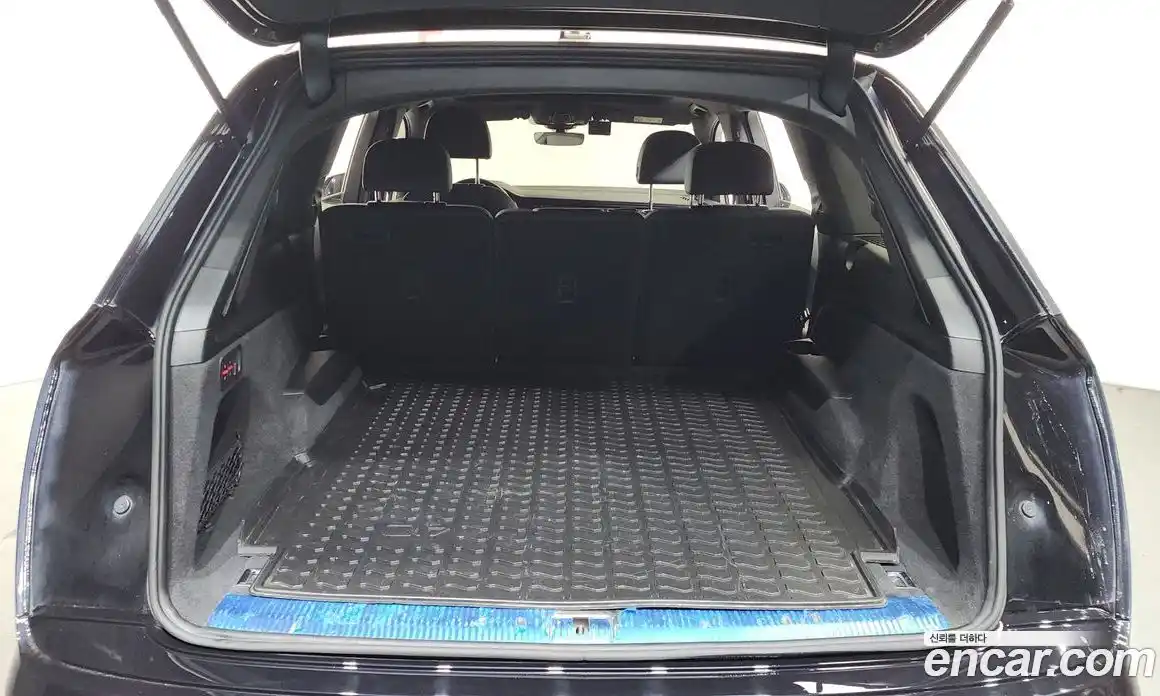 Audi Q7 2021 3.0 гидро в Москве № 391700, фото 20