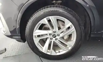 Audi Q7 2021 3.0 гидро в Москве № 391700, миниатюра 5