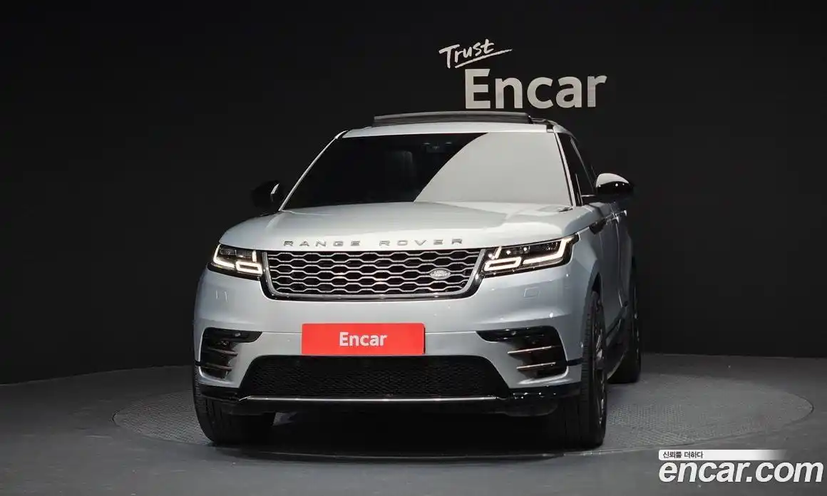 Land Rover Range-Rover Velar 2018 2.0 гидро в Москве № 431472, фото 3