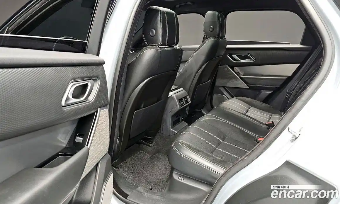 Land Rover Range-Rover Velar 2018 2.0 гидро в Москве № 431472, фото 10
