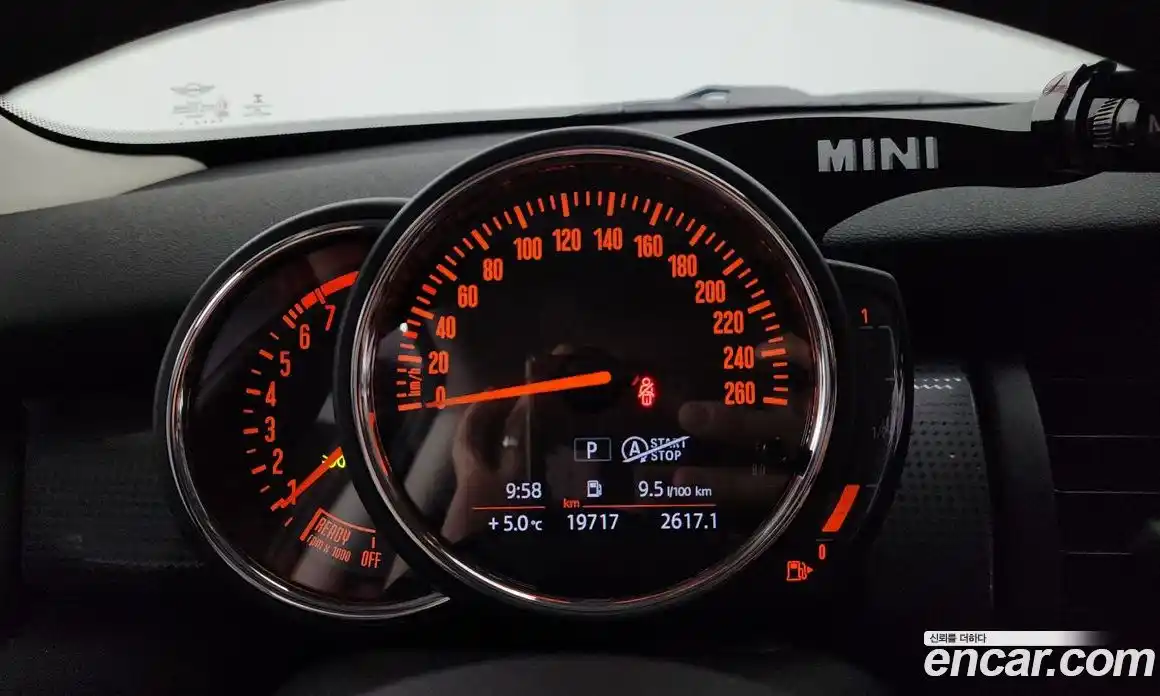 Mini Cooper 2020 1.5 гидро в Москве № 431833, фото 8