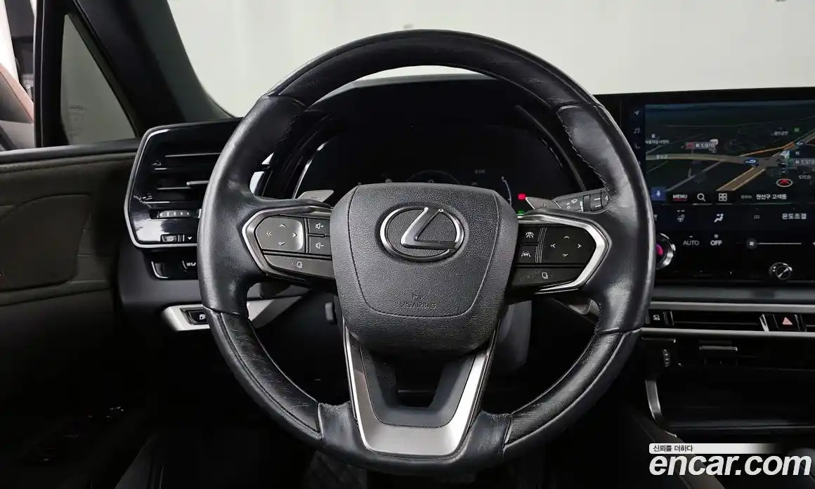Lexus RX 2024 2.5 гидро в Москве № 464122, фото 13