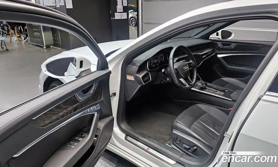 Audi A6 2021 2.0 гидро в Москве № 468790, фото 10
