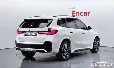 BMW X1 2023 2.0 гидро в Москве № 492809, миниатюра 2