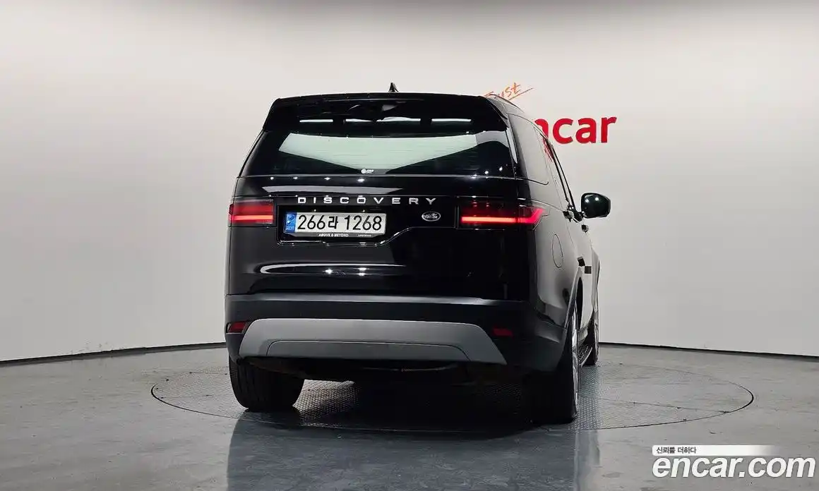 Land Rover Discovery 2022 3.0 гидро в Москве № 498726, фото 4