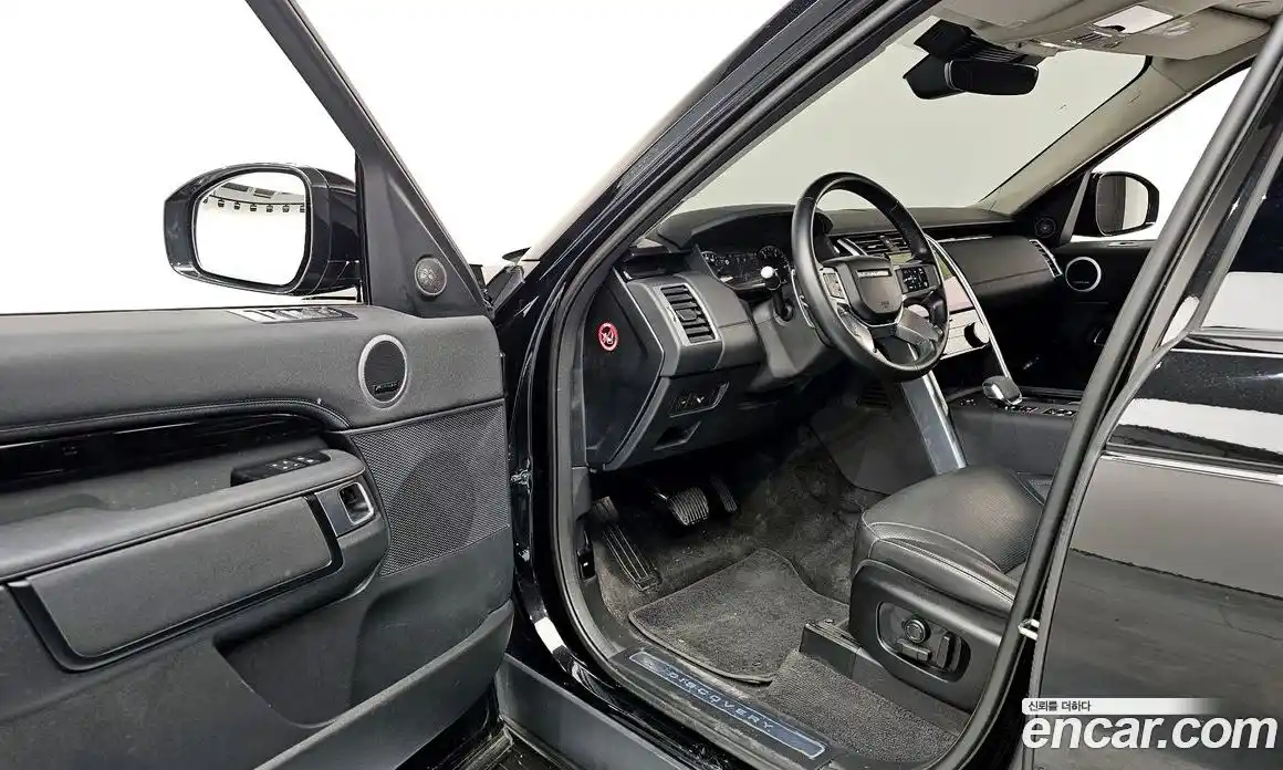 Land Rover Discovery 2022 3.0 гидро в Москве № 498726, фото 10