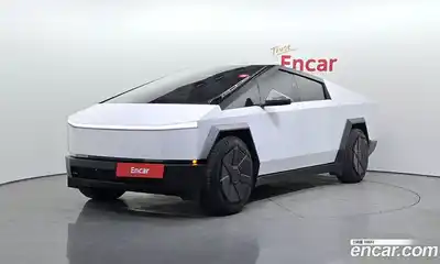 Tesla Cybertruck, 2024