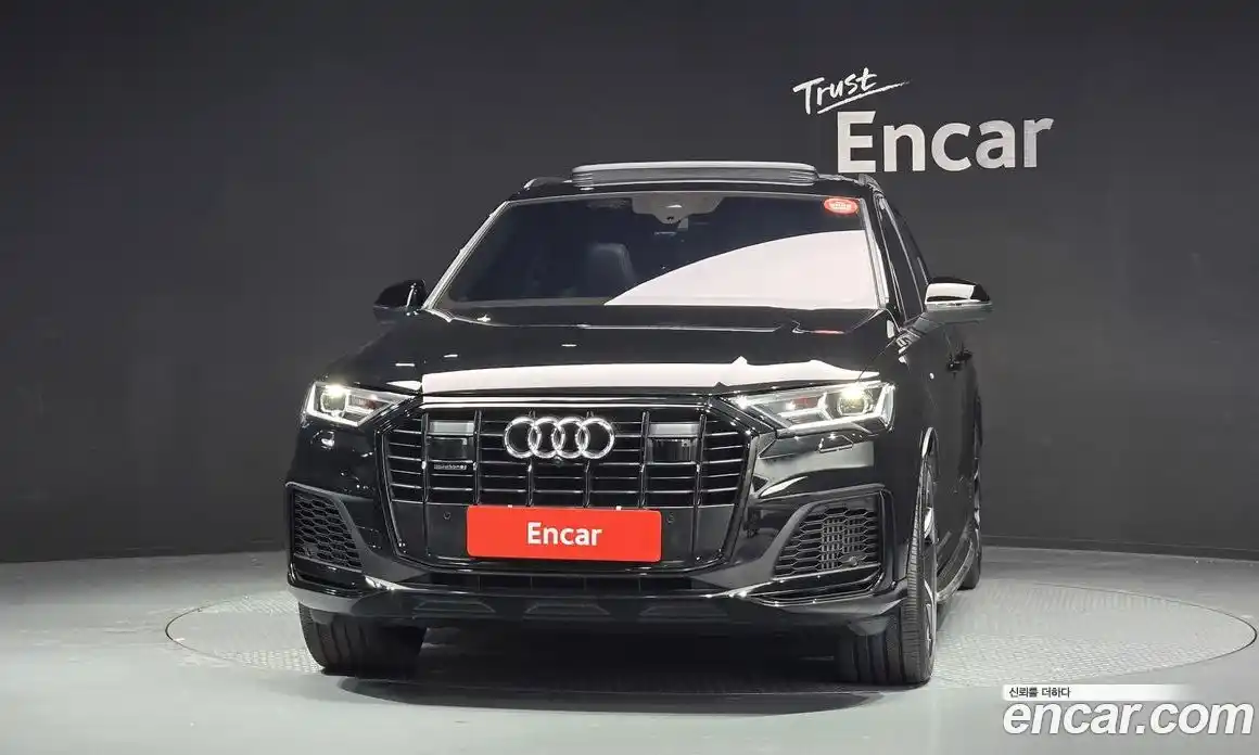 Audi Q7 2022 3.0 гидро в Москве № 593047, фото 3
