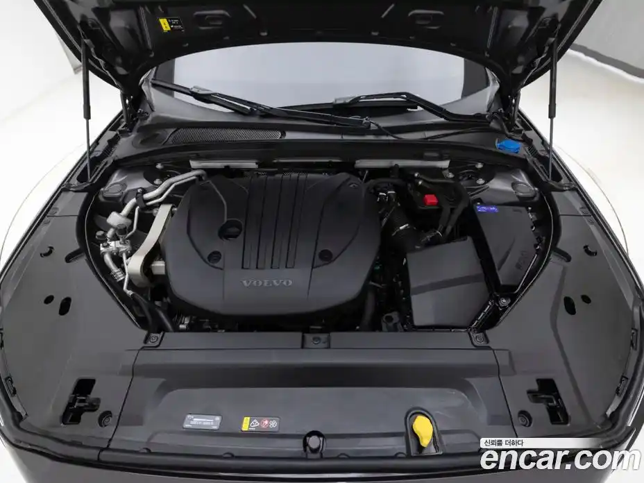 Volvo S90 2024 2.0 гидро в Москве № 593856, фото 6