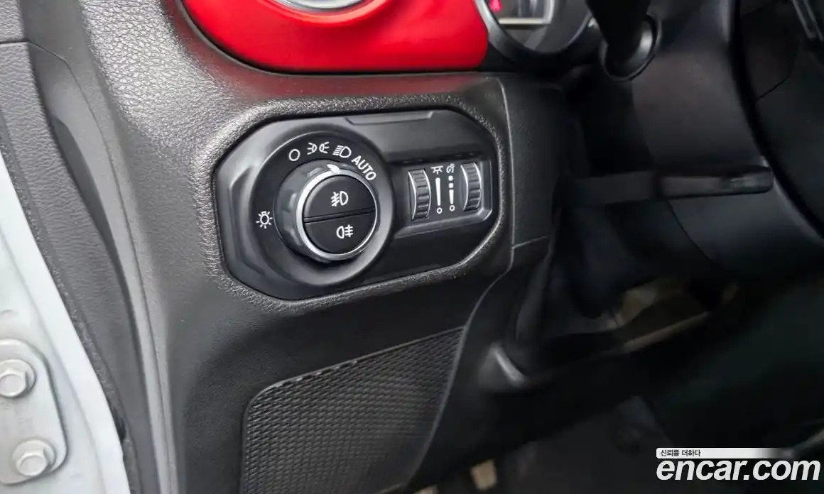 Jeep Wrangler 2019 2.0 гидро в Москве № 609668, фото 17