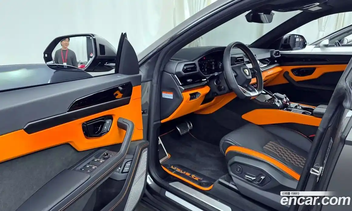 Lamborghini Urus 2025 4.0 гидро в Москве № 611400, фото 10