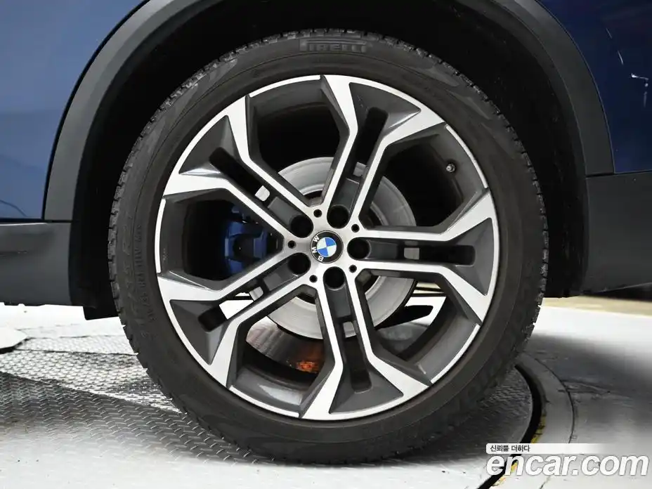 BMW X5 2021 3.0 гидро в Москве № 622131, фото 5