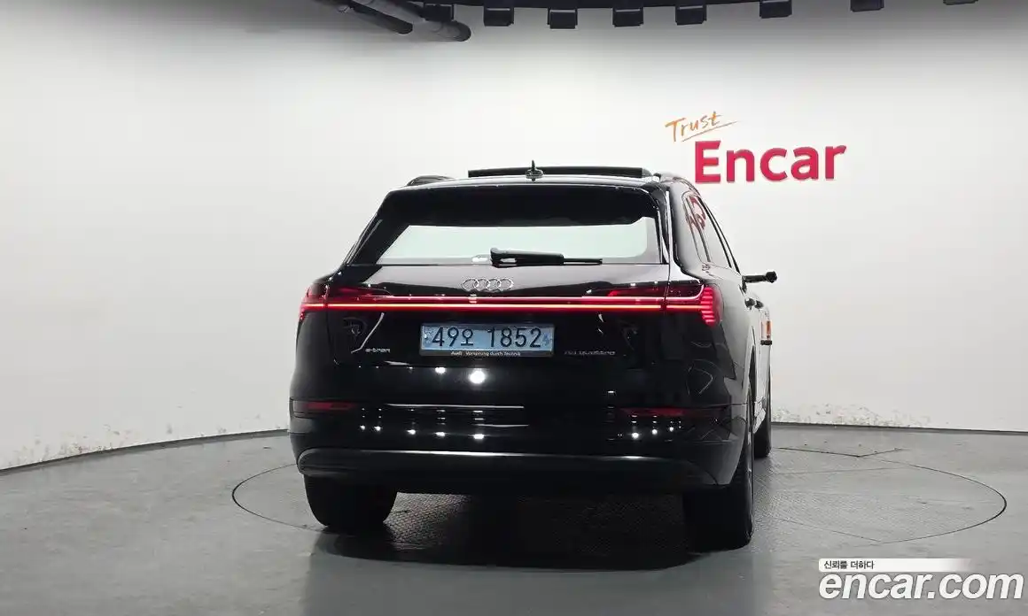 Audi e-tron 2021 0.2 гидро в Москве № 624872, фото 4