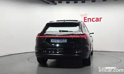 Audi e-tron 2021 0.2 гидро в Москве № 624872, миниатюра 4