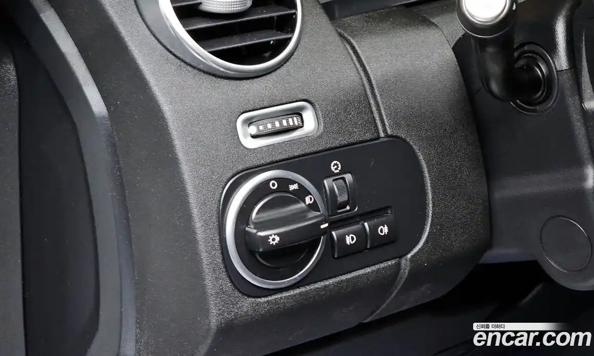 Land Rover Discovery 2015 3.0 гидро в Москве № 627613, фото 14