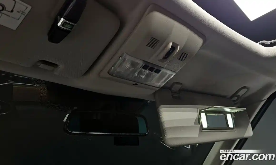 Land Rover Discovery 2015 3.0 гидро в Москве № 627613, фото 17