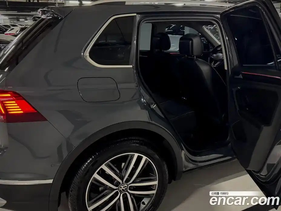 Volkswagen Tiguan 2024 2.0 гидро в Москве № 628841, фото 18