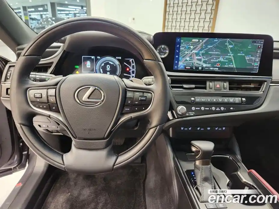 Lexus ES 2025 2.5 вариатор в Москве № 680331, фото 12
